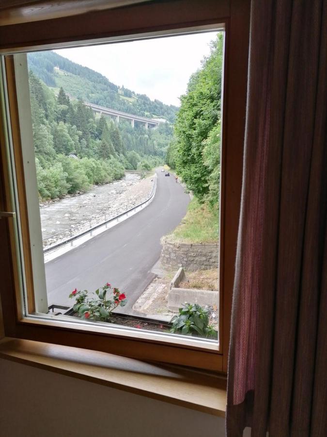 Large Family Holiday Home Siren Stays Leoben  ภายนอก รูปภาพ