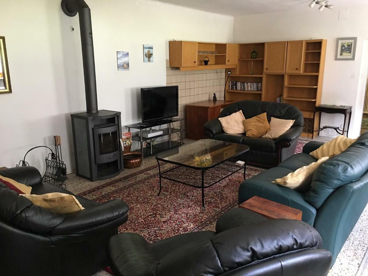 Large Family Holiday Home Siren Stays Leoben  ภายนอก รูปภาพ